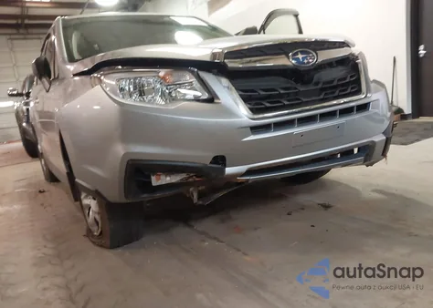 2017 Subaru Forester 2.5I z USA, uszkodzony, nr VIN JF2SJAACXHG490987